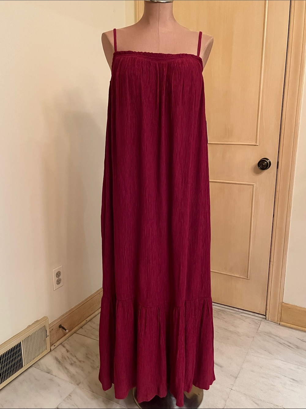 SOMA WKND NWT Lounge Travel Invisible Support Crinkle Wine Tiered Maxi Bra XL